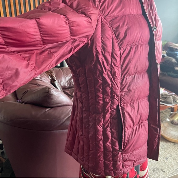 32 Degrees Heat Down/ Puffer Jacket Maroon Size Large - Picture 13 of 16